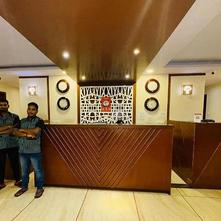 Aflon Hotel Bombay Extérieur photo